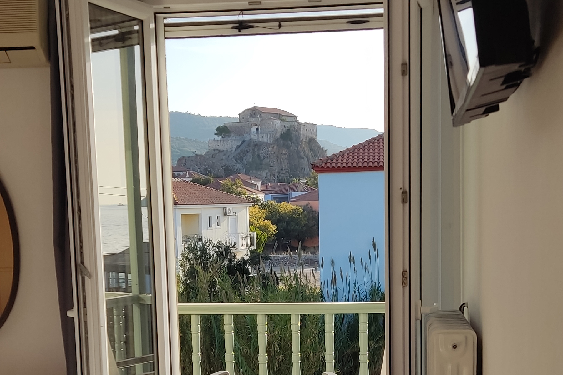 SSV Triple Balcony